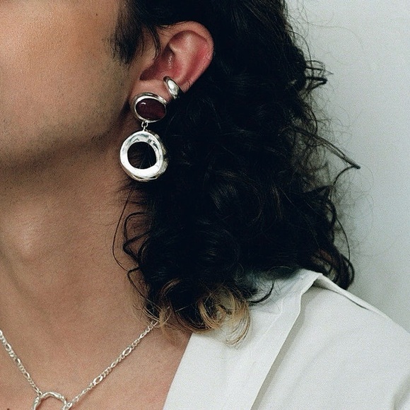 Faris “Grosso” bronze ear cuff earring - Picture 3 of 3
